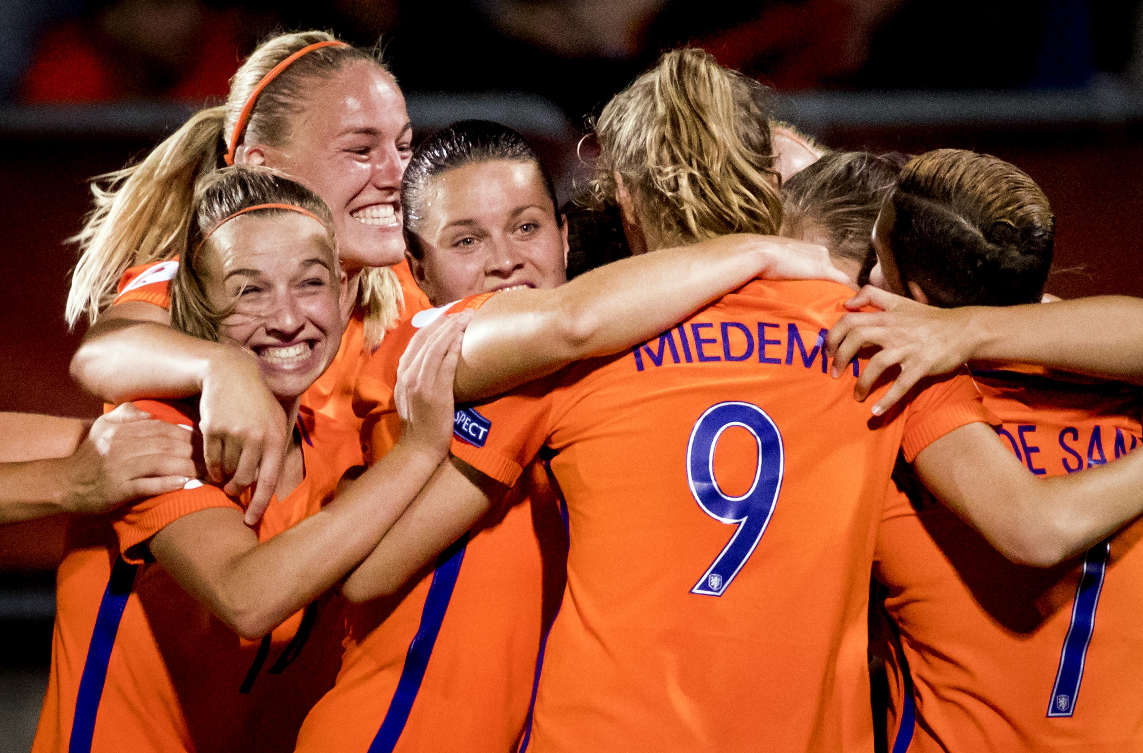 Nederland Engeland zette damesvoetbal op de kaart