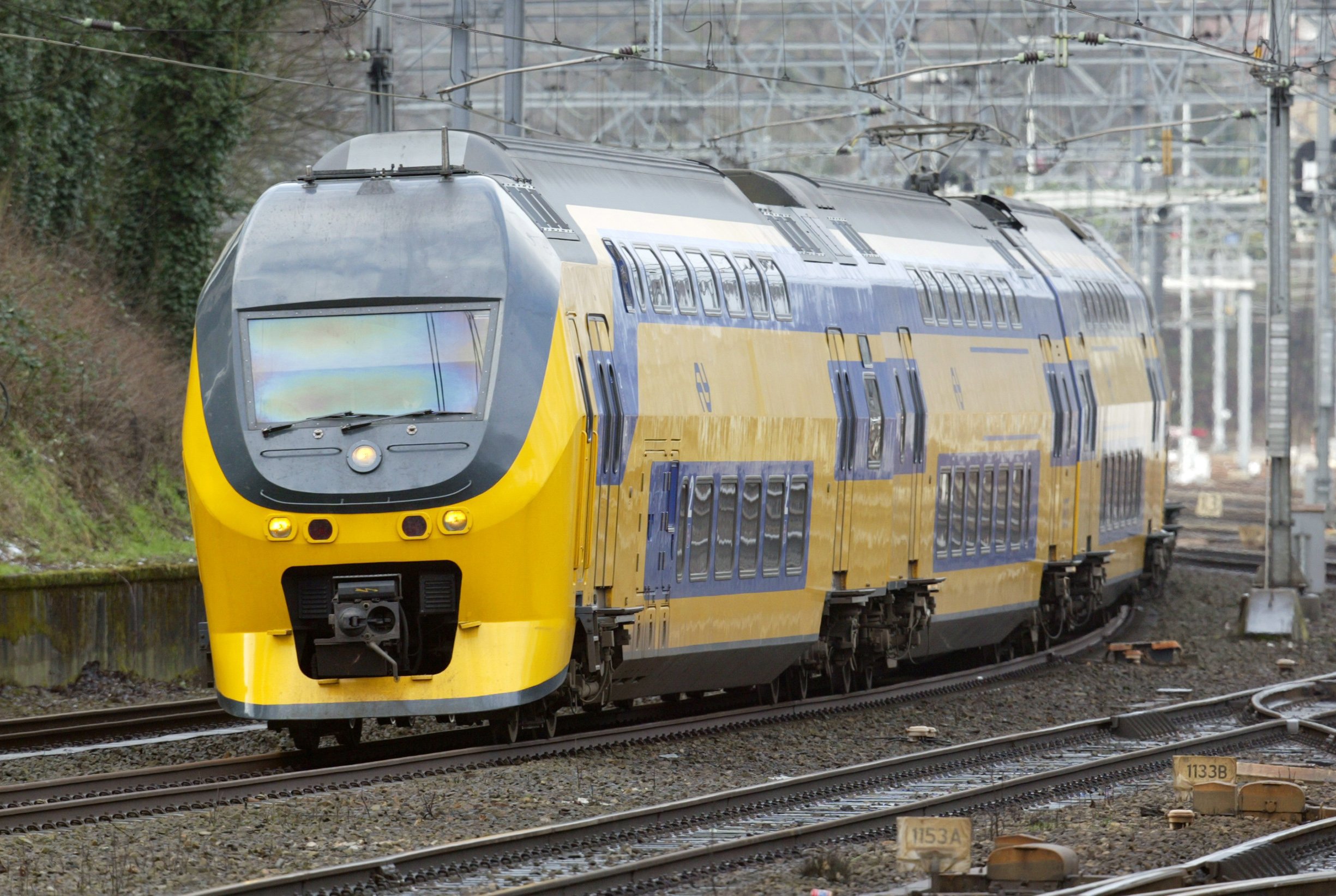 Vingeren in de trein