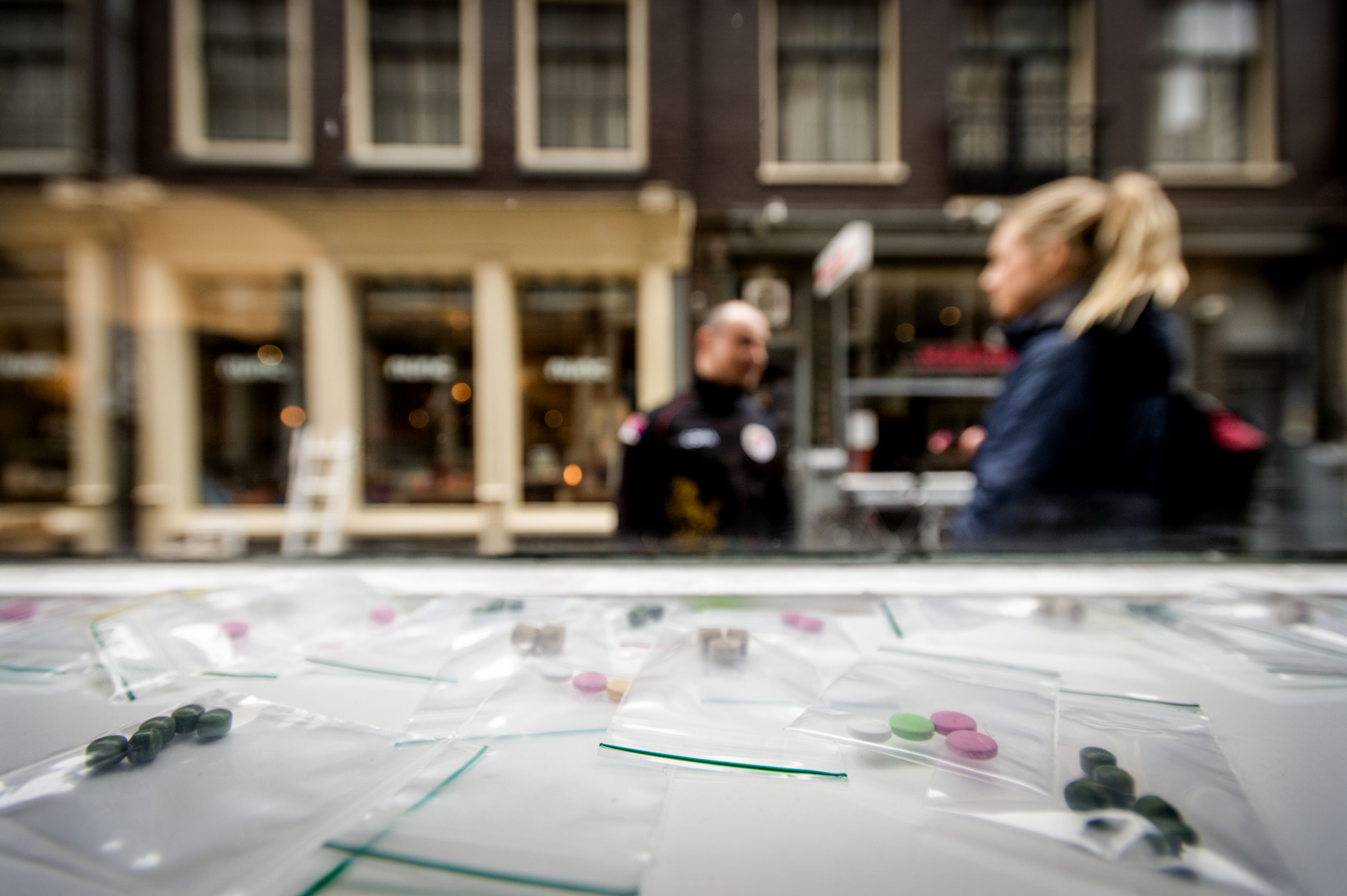 Amsterdam Trekt 4 Miljoen Uit Voor Aanpak Drugshandel