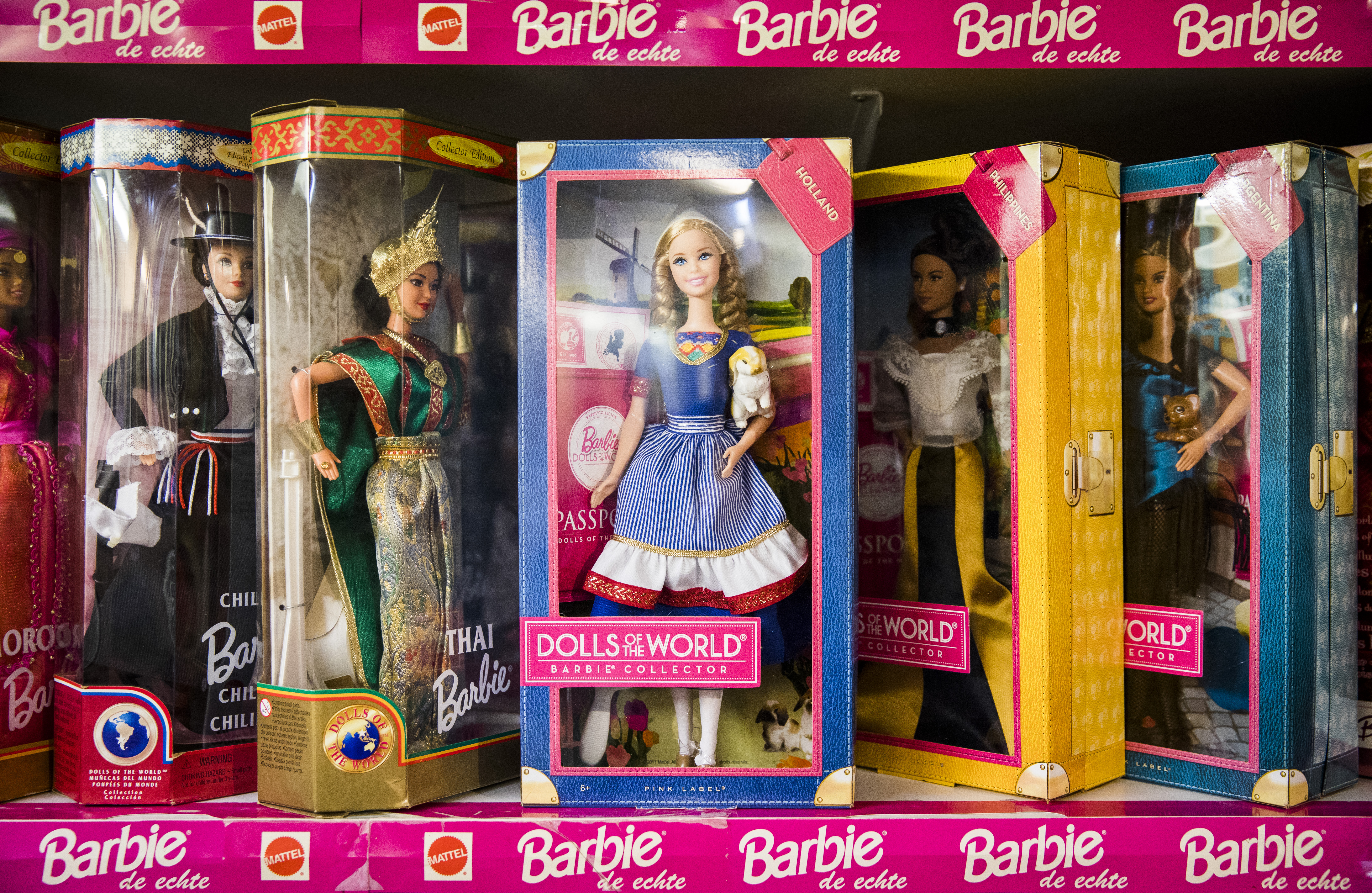 Beer Filosofisch Isoleren Barbie-maker gaat meer zwarte en andere niet-witte vrouwen eren