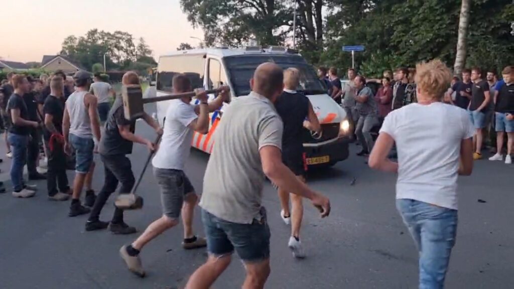 boeren, boerenprotest, protest, sympathie, demonstratie, Stroe, Van der Wal, boer, politie