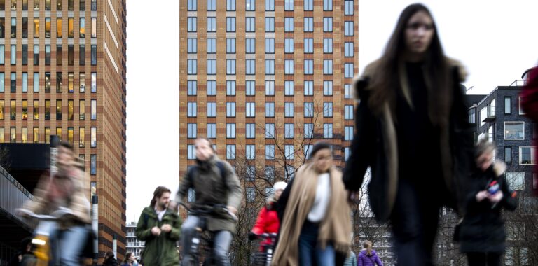 Zuidas-kantoren De Belastingdienst universiteit