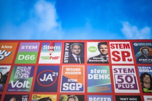 Groningen - Verkiezingsbord met Geert Wilders van de PVV als winnaar. ANP / Hollandse Hoogte Venema Media