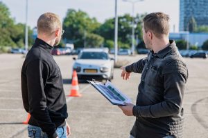 rijbewijs rijles duurder